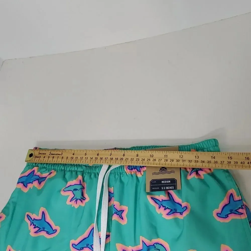 Chubbies The Apex Swimmers Classic Swim Trunk 5.5